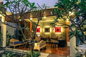 Saravoan Royal Palace