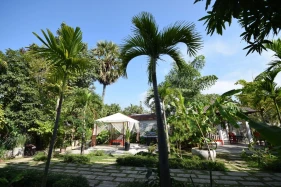 The Botanic Villa and Restaurant