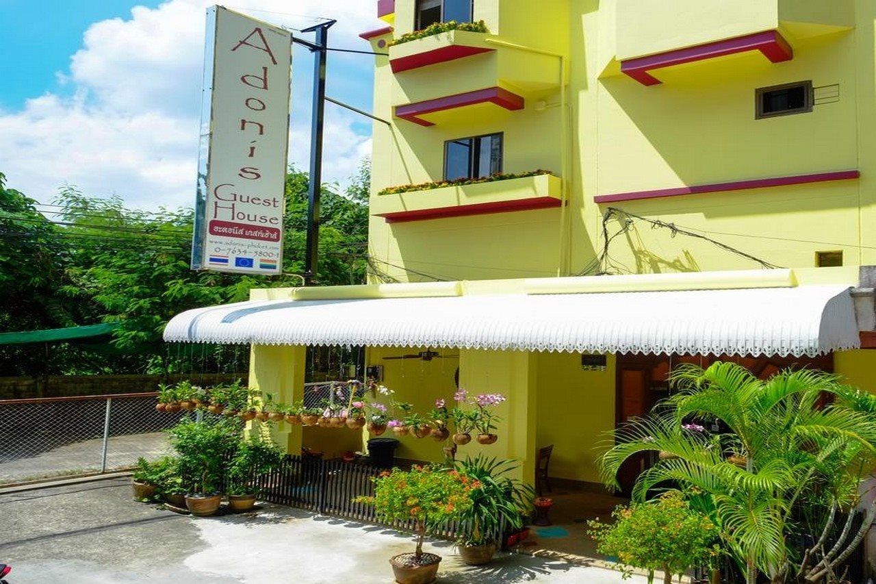 Adonis Guest House