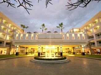 Kantary Hills Hotel and Serviced Apartments