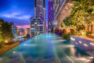 Eastin Grand Sathorn Bangkok