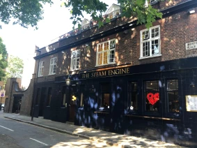 PubLove The Steam Engine - Hostel