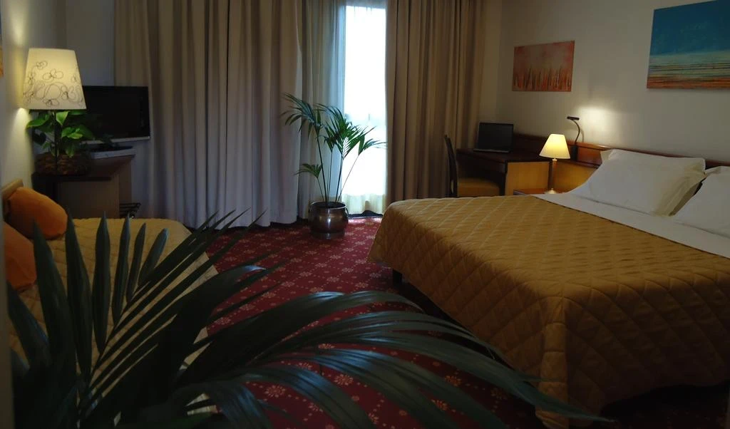 CH Hotel Giada Inn