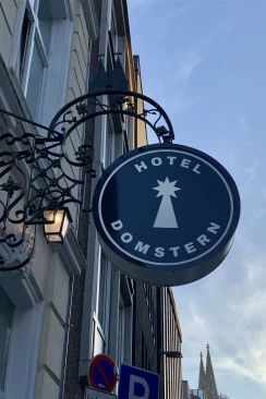 Domstern Hotel