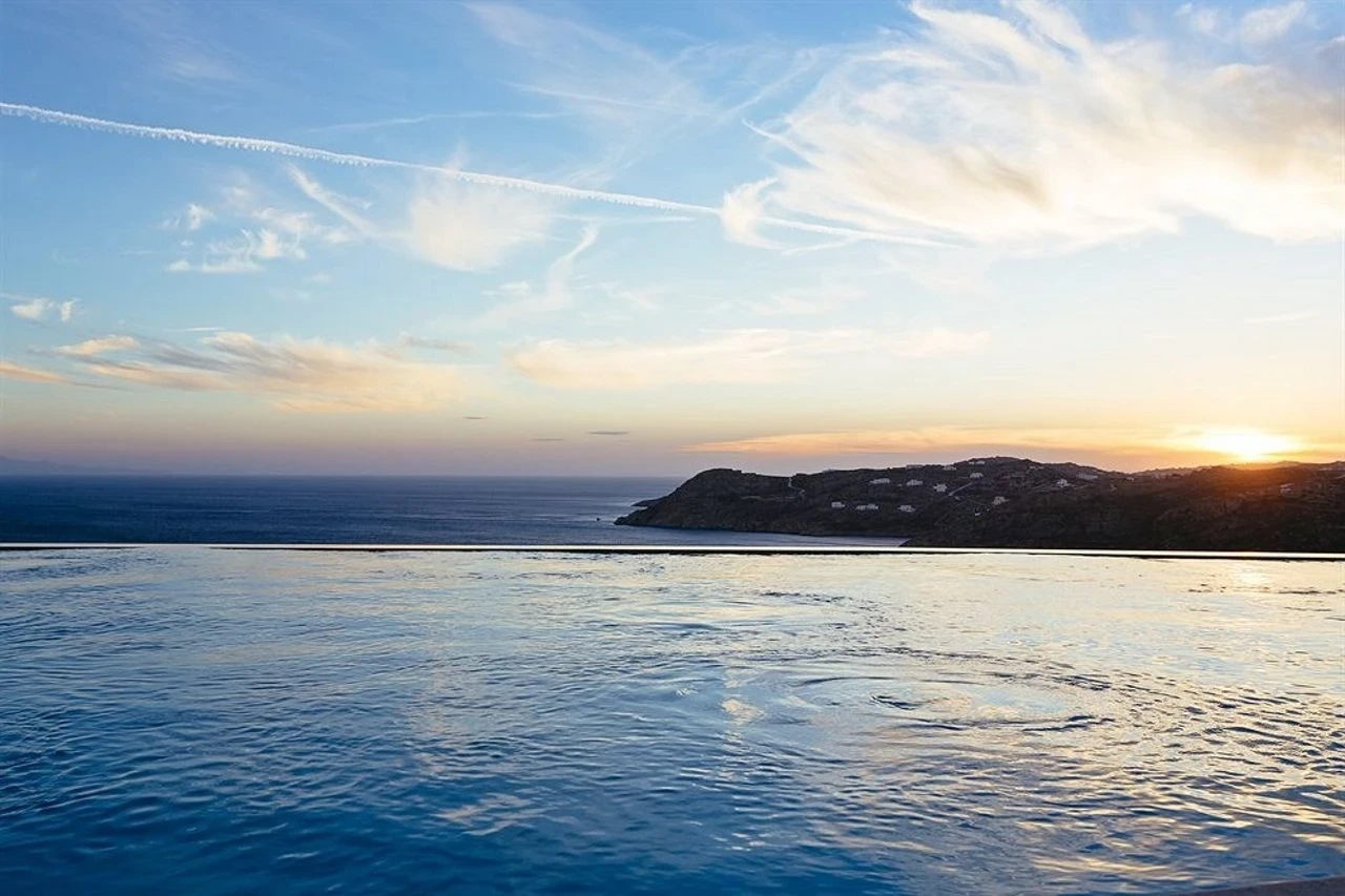 Myconian Utopia Relais & Chateaux