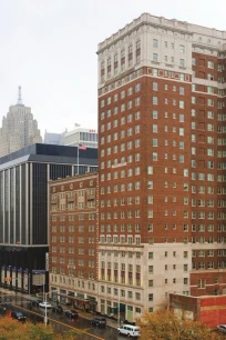 DoubleTree Suites by Hilton Detroit Downtown - Fort Shelby
