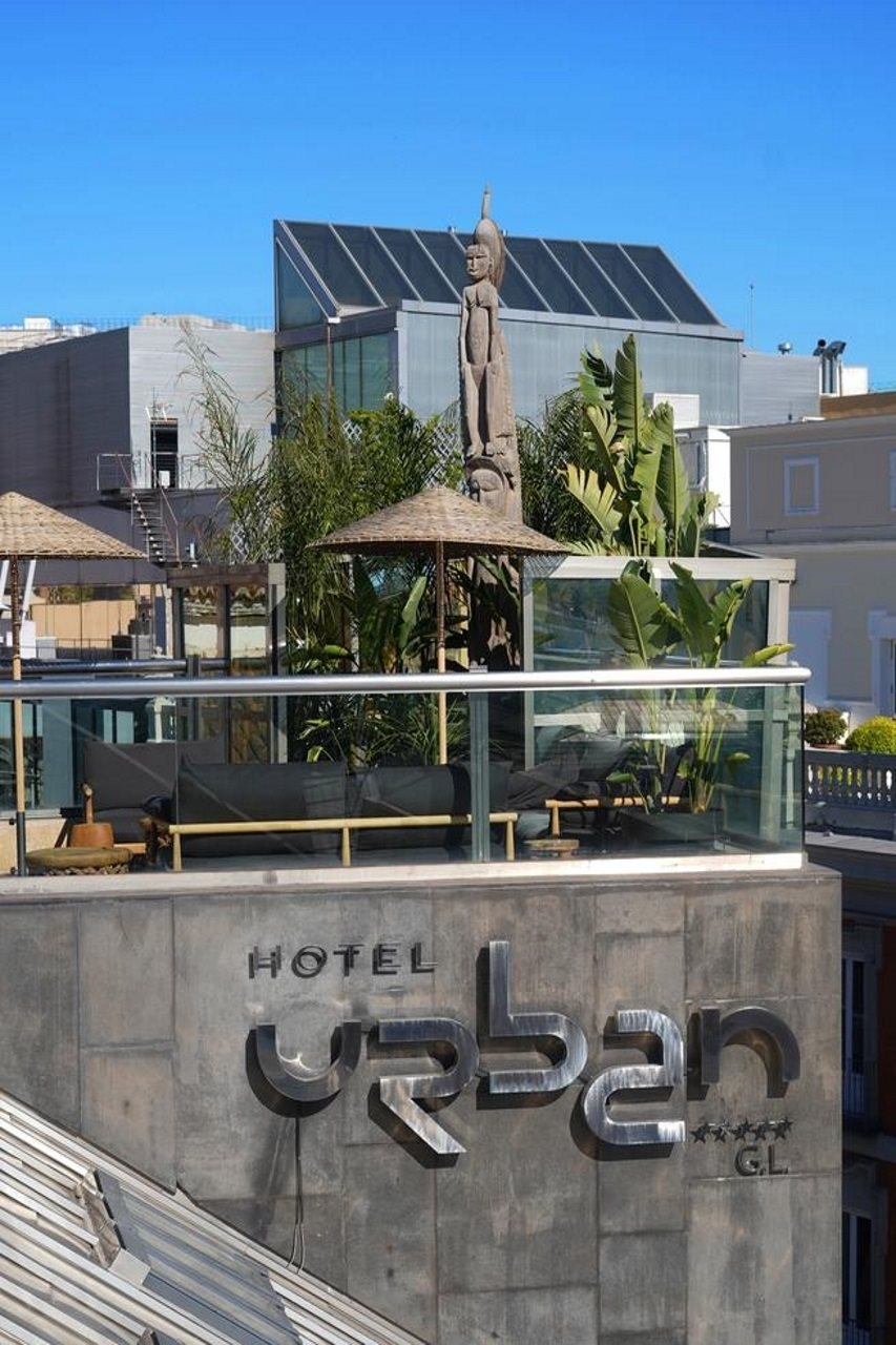 Urban Grand Luxe Hotel