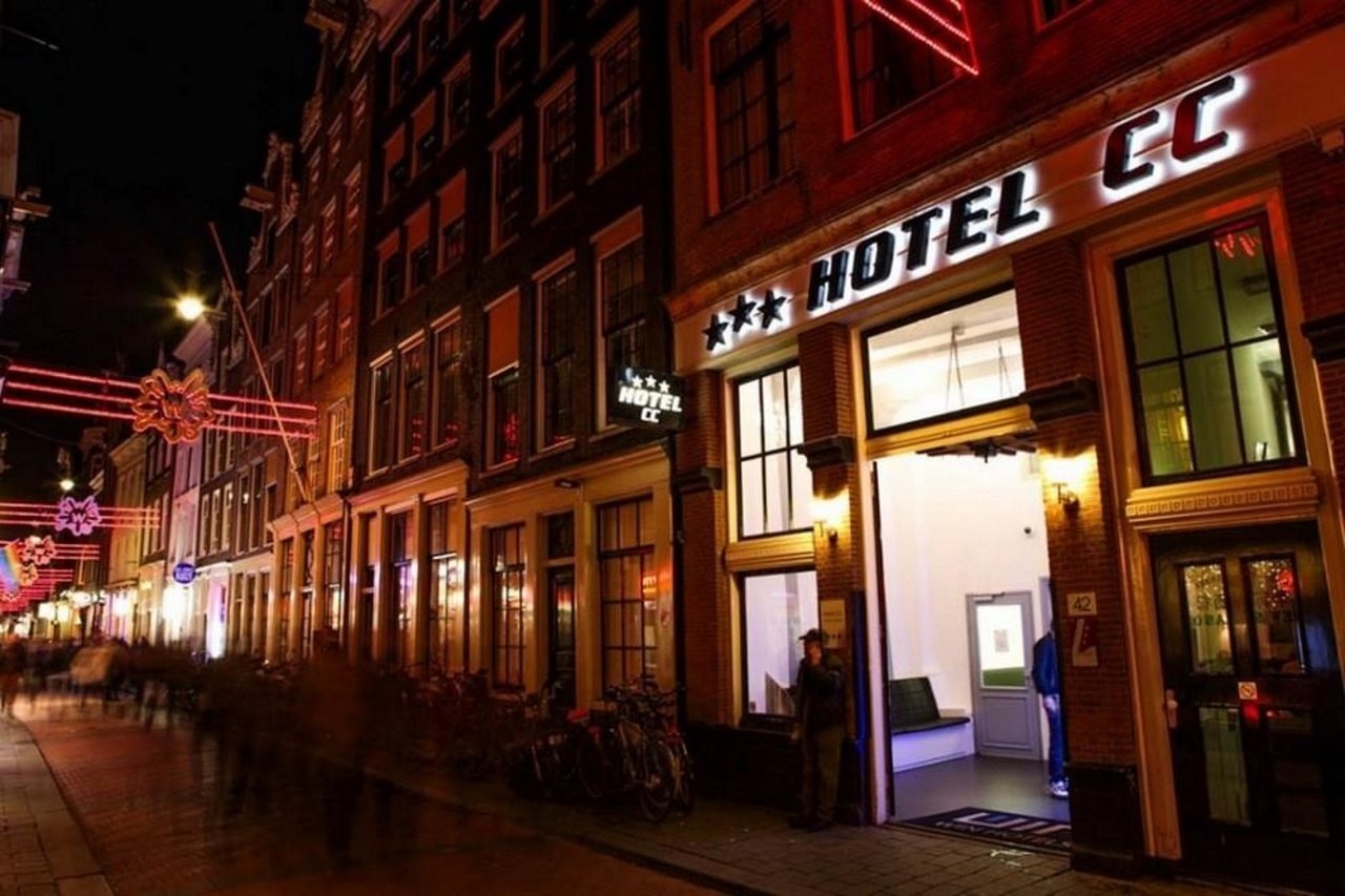Cc Hotel