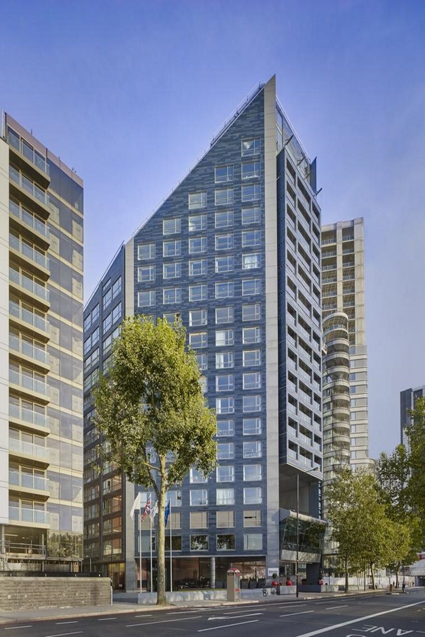 Plaza on The River Club and Residence