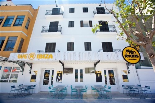 Ryans Marina Hotel