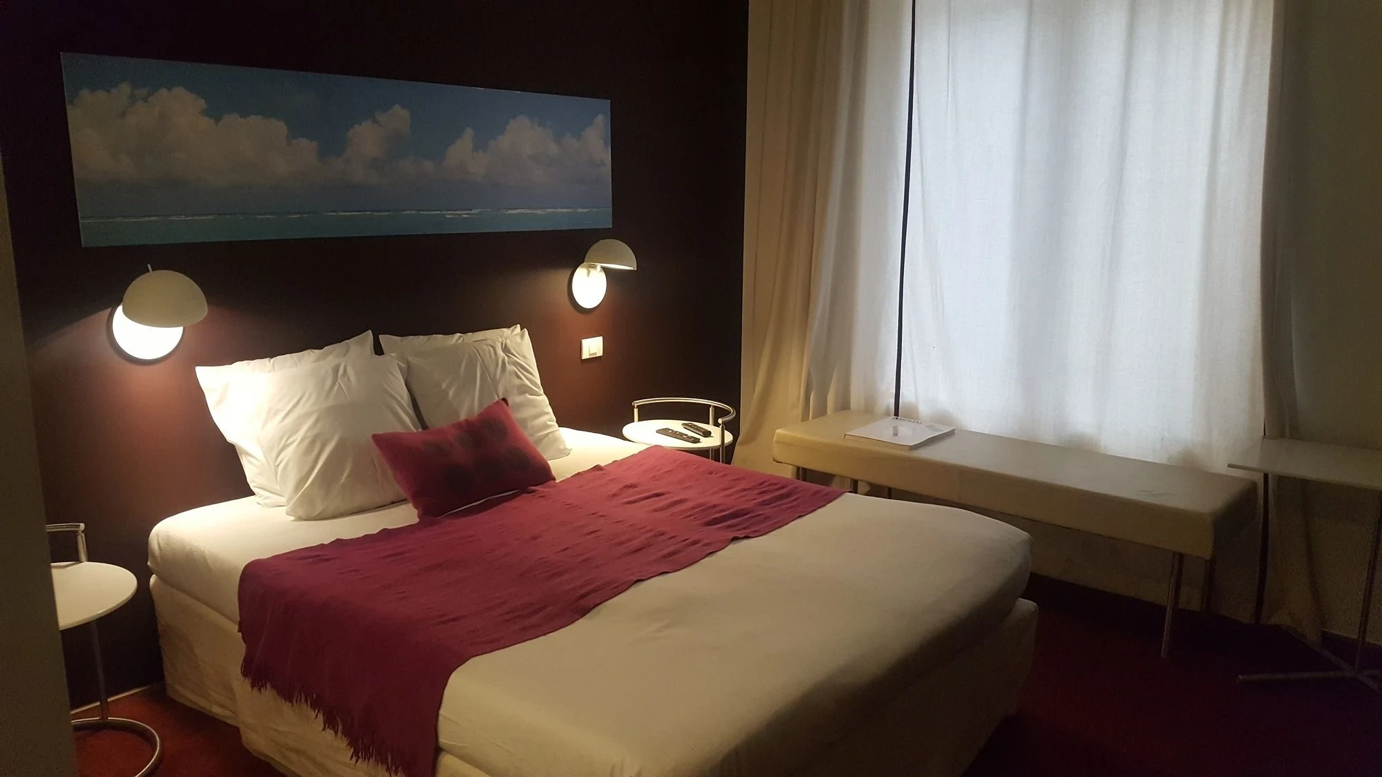 Pacific Café Hotel