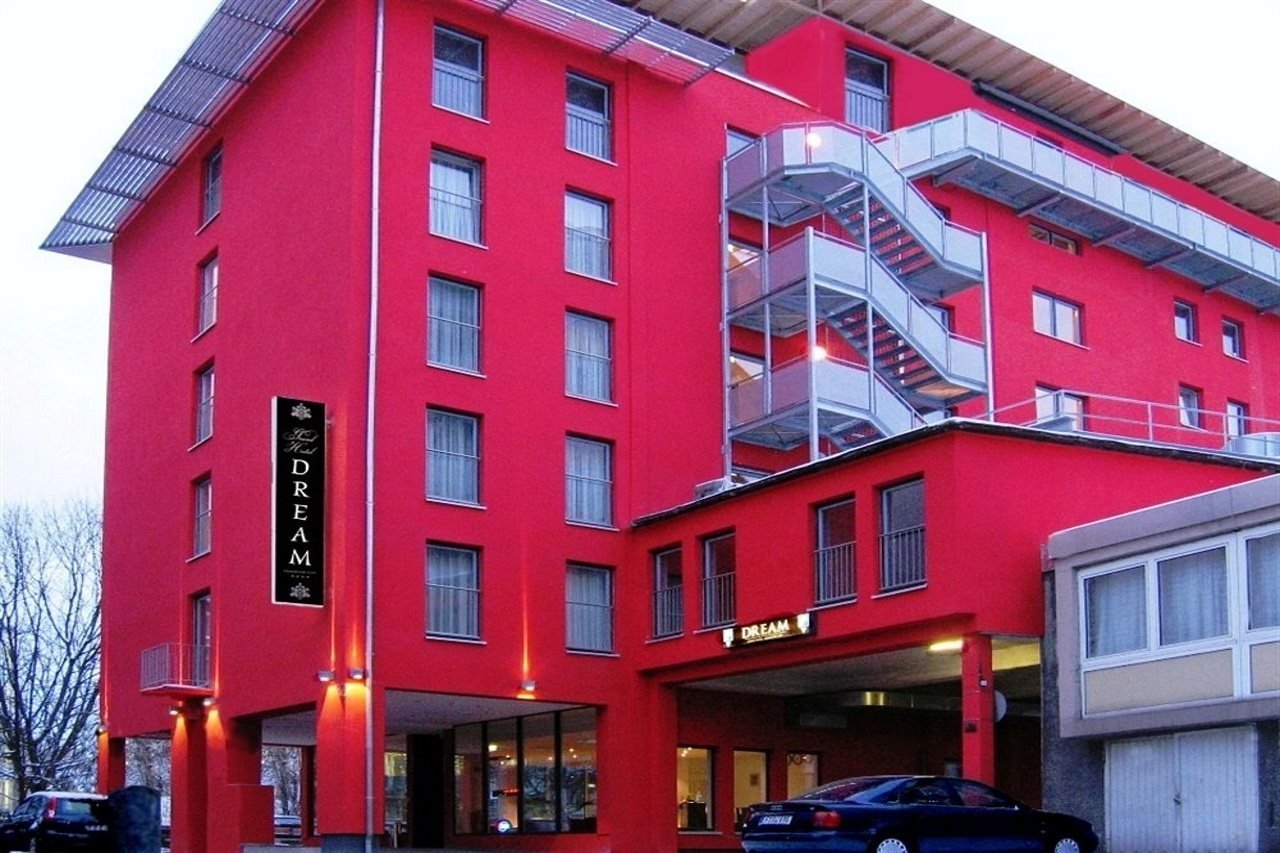 Grand Hotel Dream Frankfurt