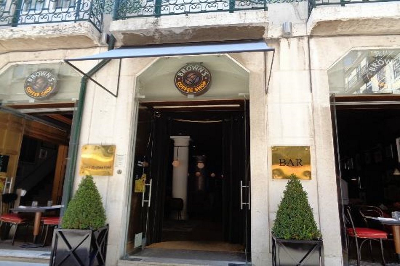 Brown's Boutique Hotel And Apartments