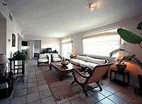Casa Grande Suite Hotel