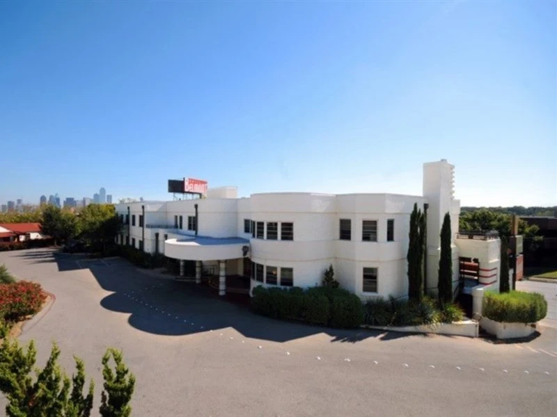 Belmont Hotel