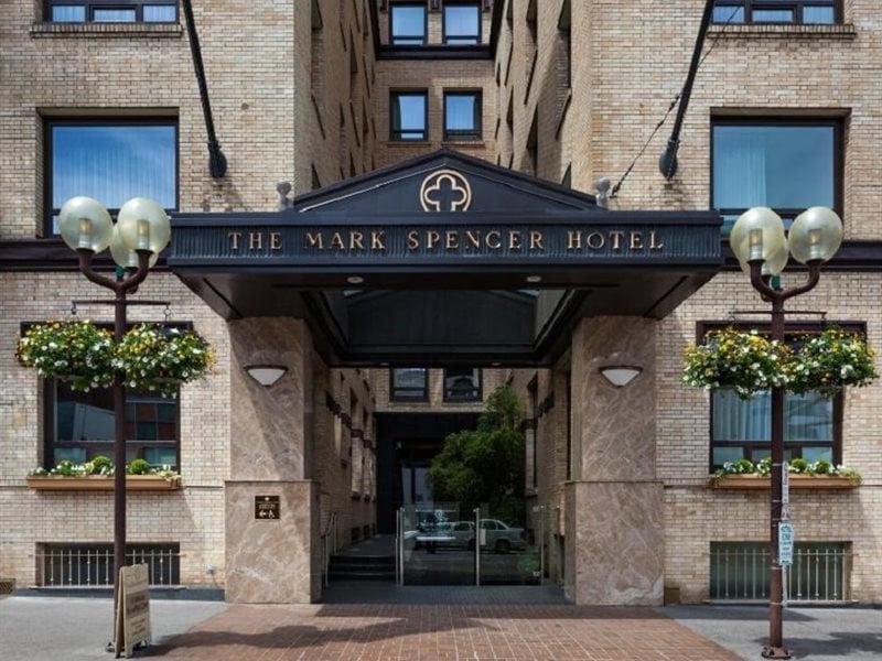 Mark Spencer Hotel