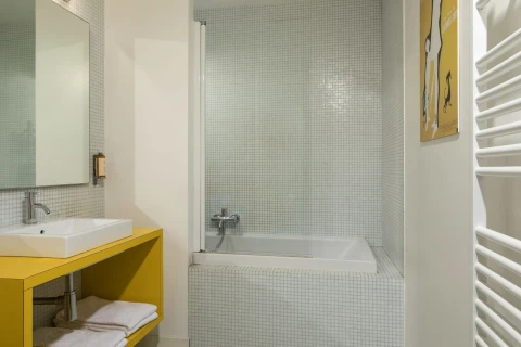 Vintage Hotel
