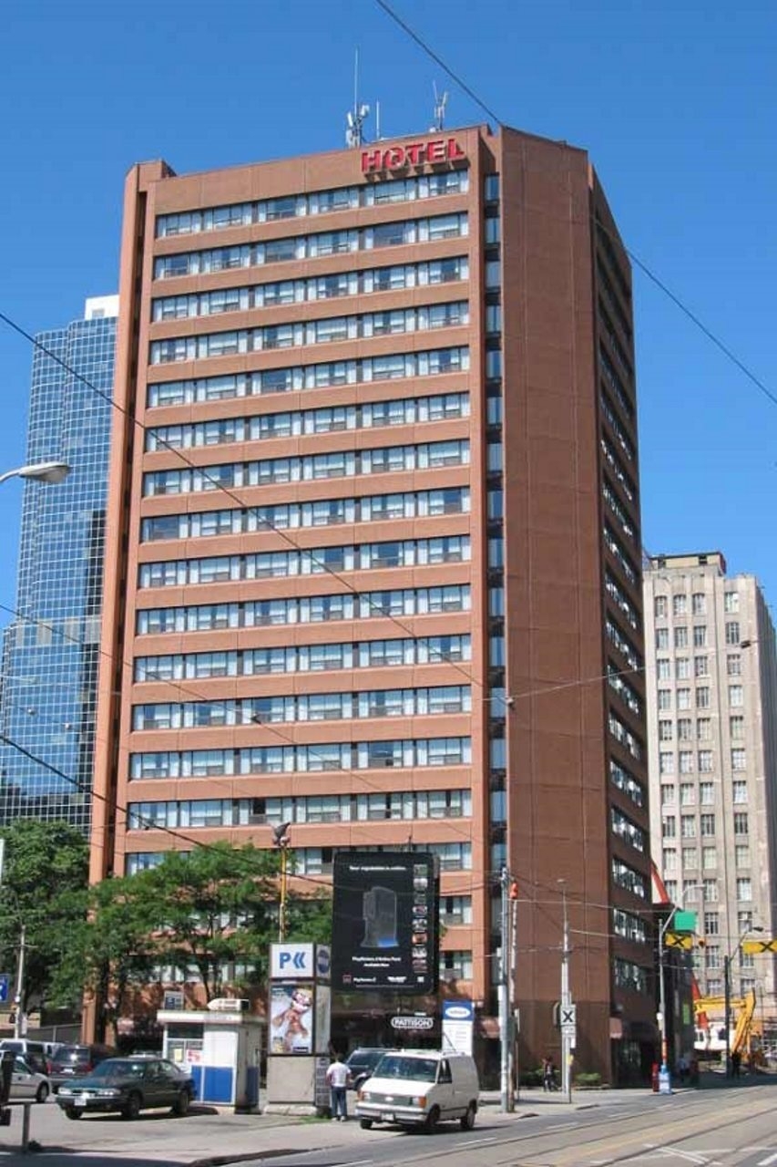 Bond Place Hotel