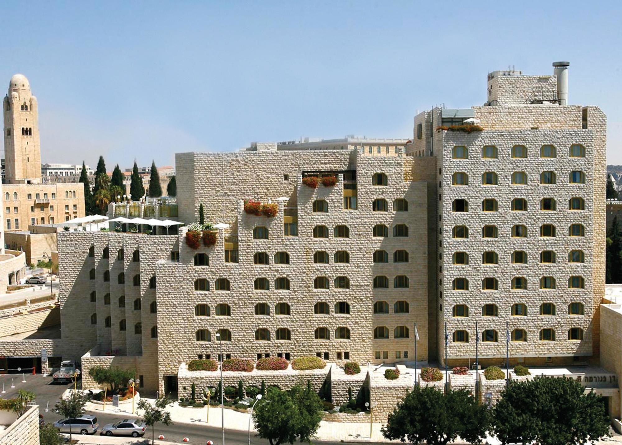 Dan Panorama Hotel