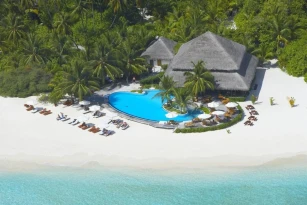 Filitheyo Island Resort