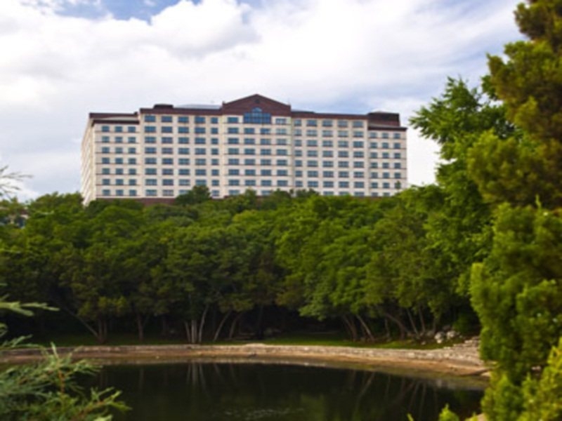 Renaissance Austin Hotel
