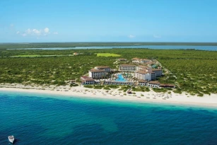 Secrets Playa Mujeres Resort and Spa