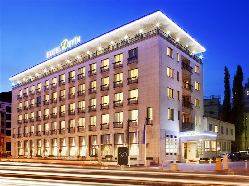Devin Hotel