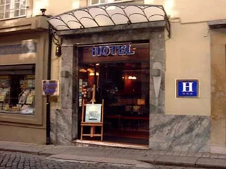 Internacional Hotel