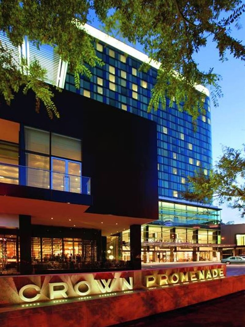 Crown Promenade