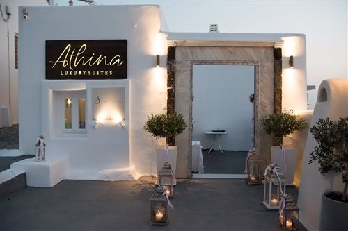 Athina Luxury Suites