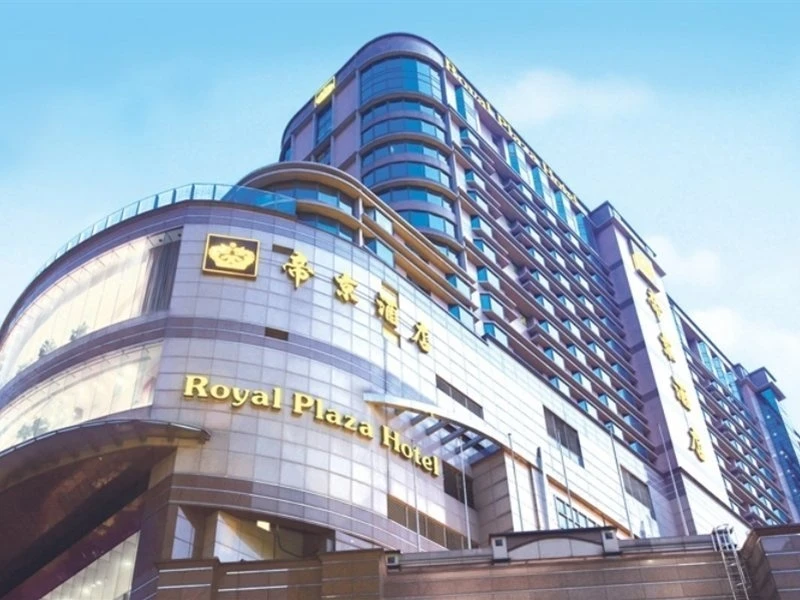 Royal Plaza