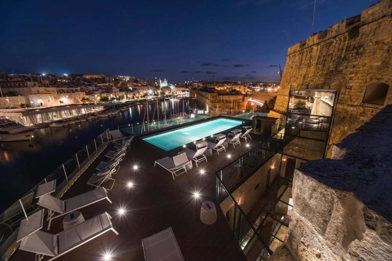 Cugo Gran Macina Grand Harbour