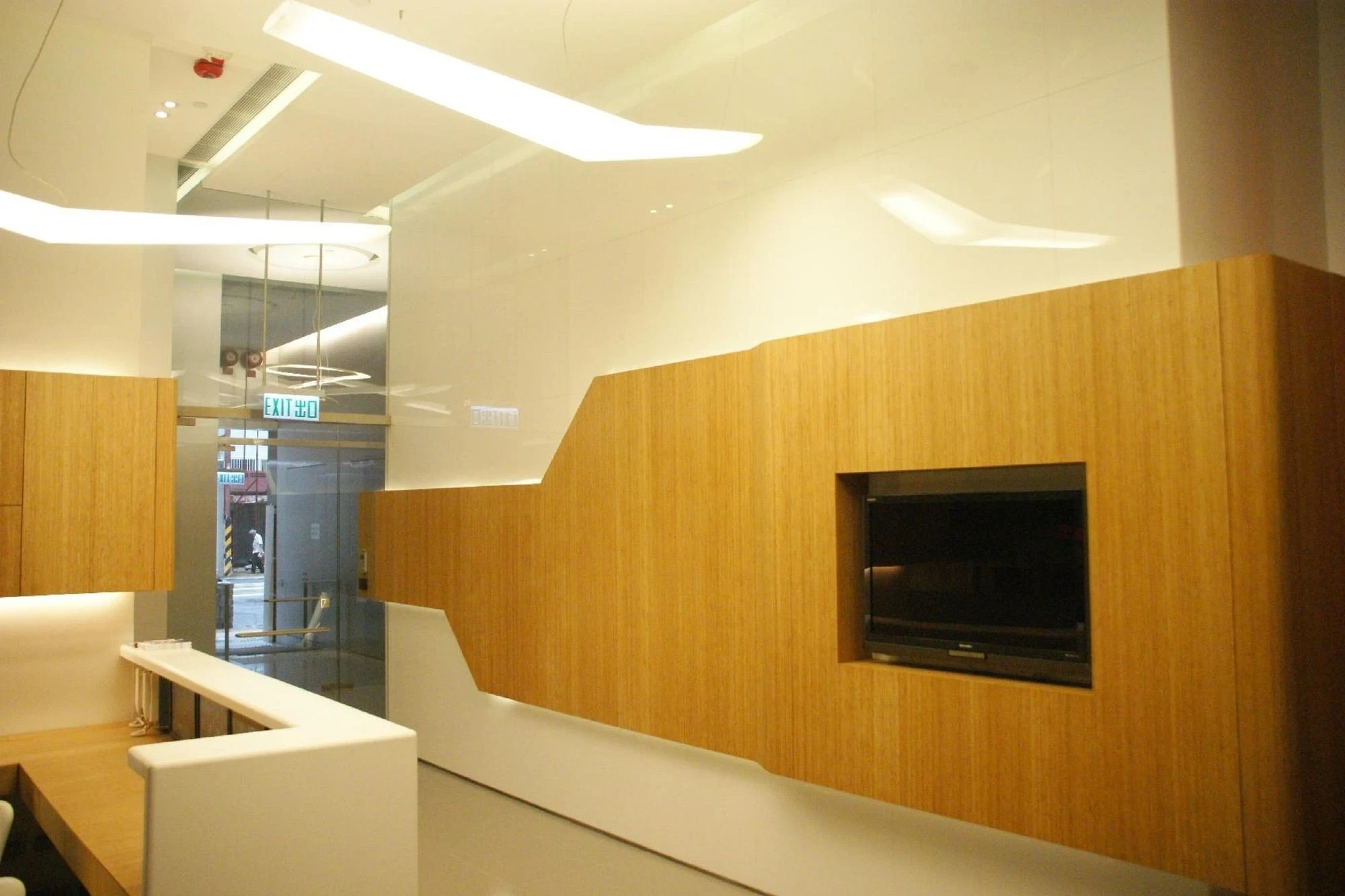 60 West Suites Hotel