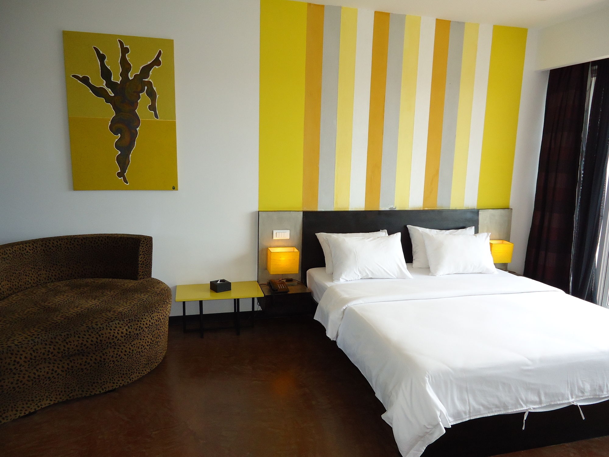 Men s Resort and Spa - Caters to Gay Men