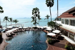 Pullman Pattaya Hotel G (ex Aisawan Resort SPA)