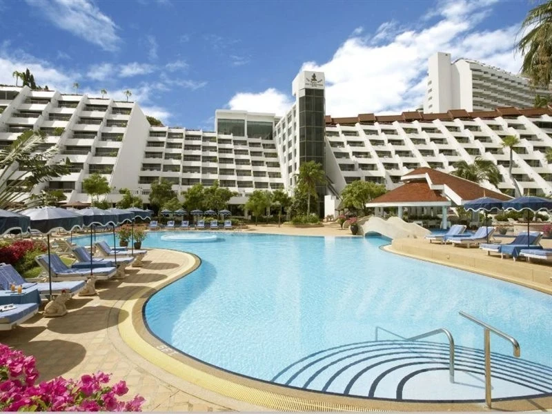 Royal Wing Suites and Spa