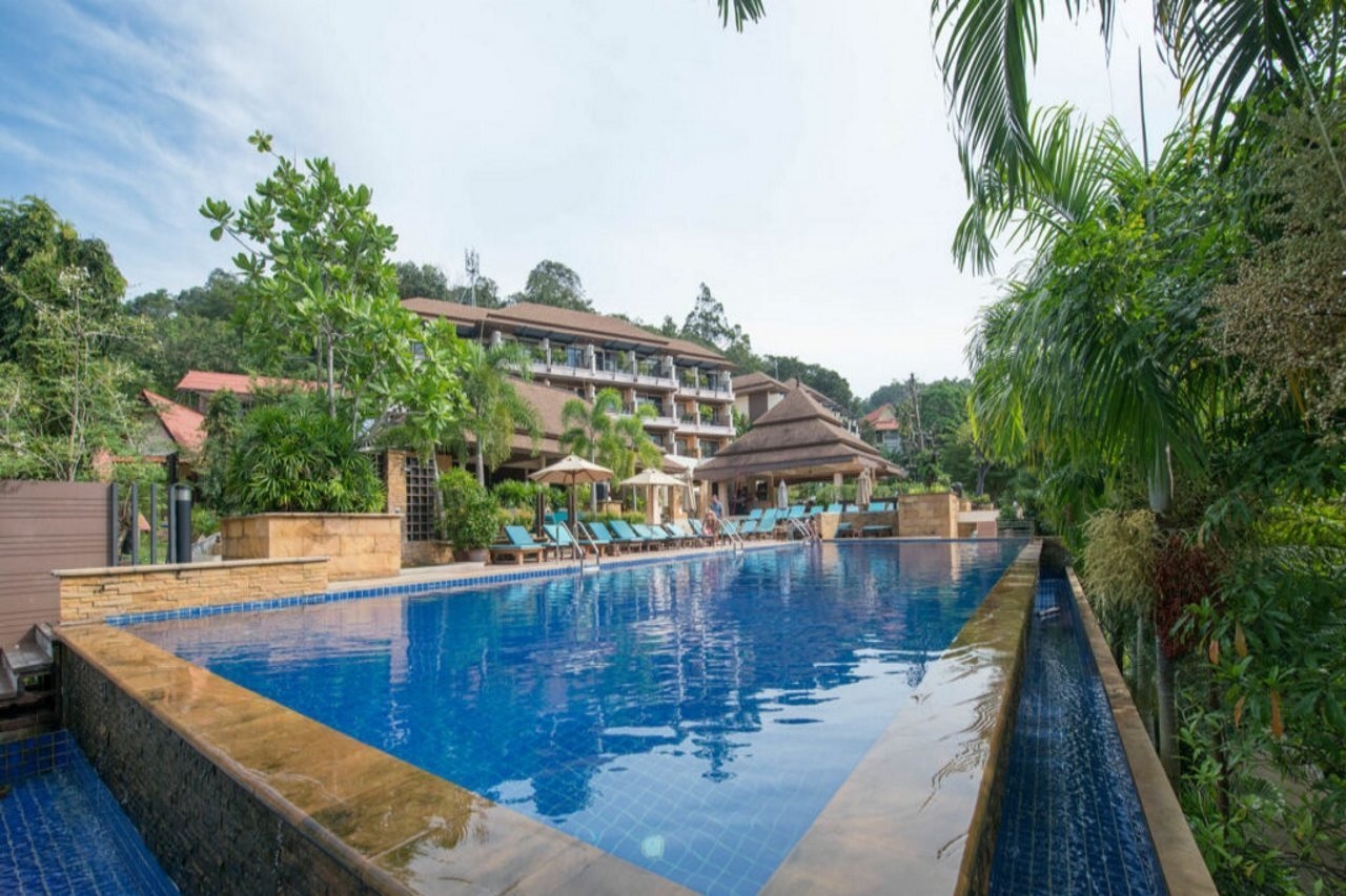 Avani Ao Nang Cliff Krabi Resort