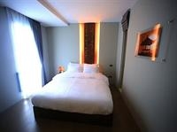 Silom One