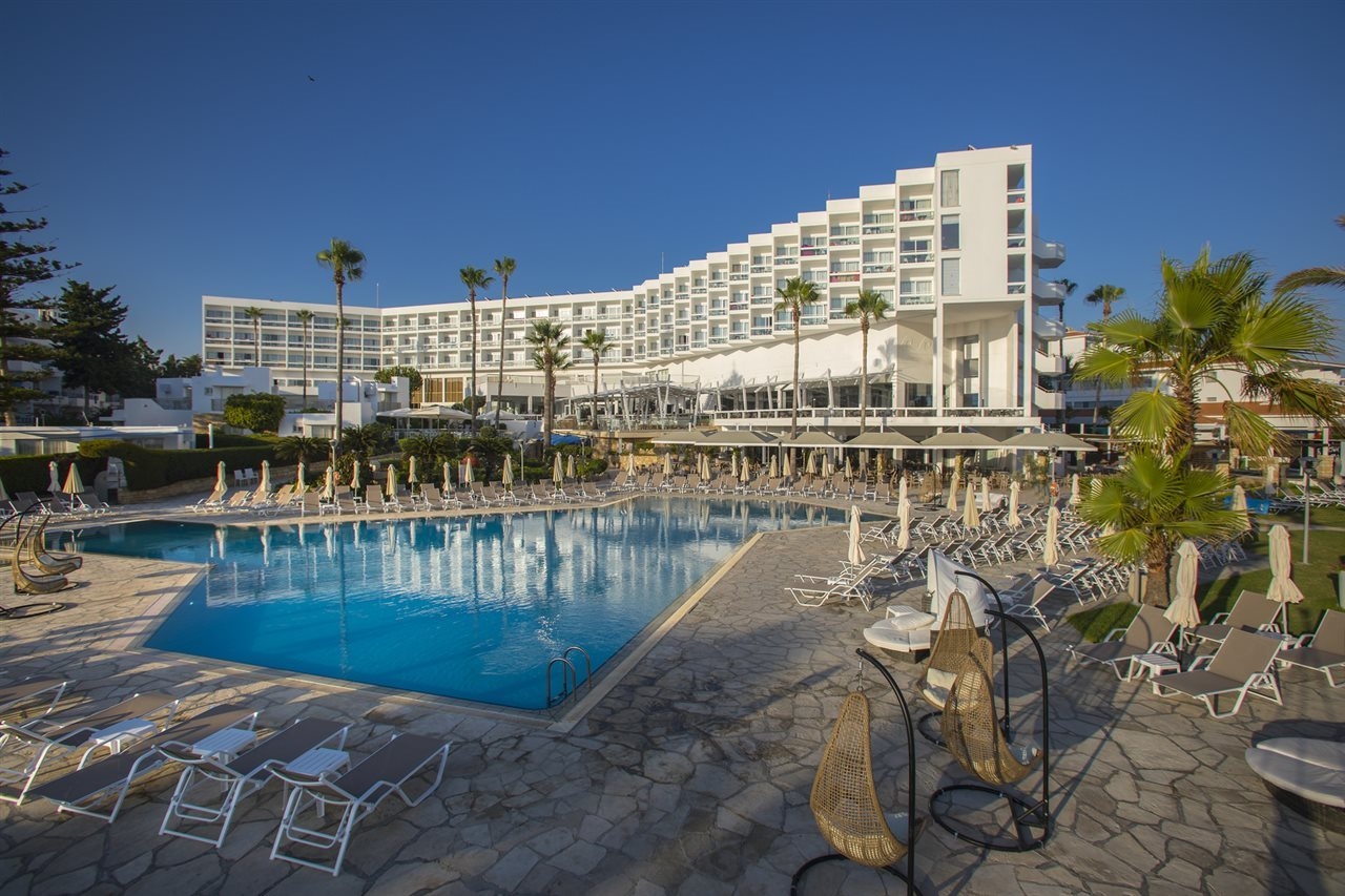 Leonardo Plaza Cypria Maris Beach Hotel and Spa ( ex Cypria Maris Beach Hotel & Spa)