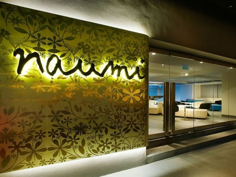 Naumi Hotel