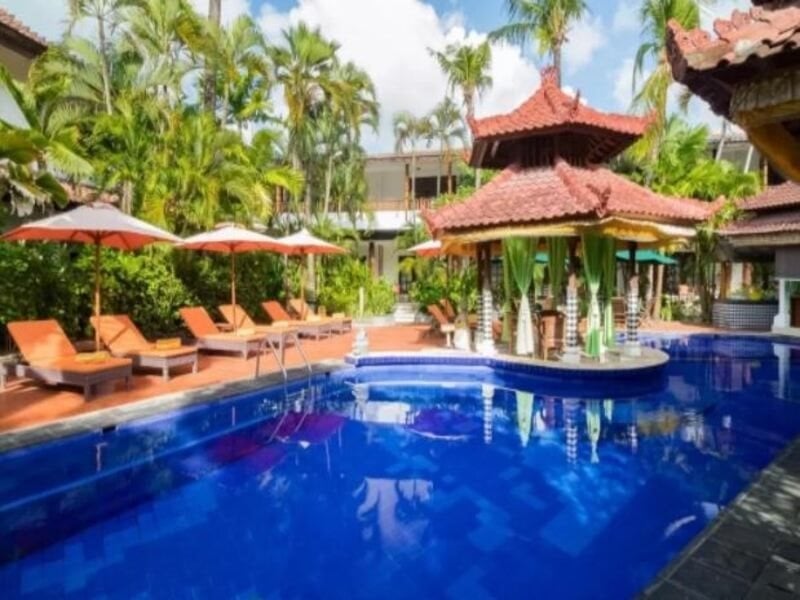 Sarinande Hotel