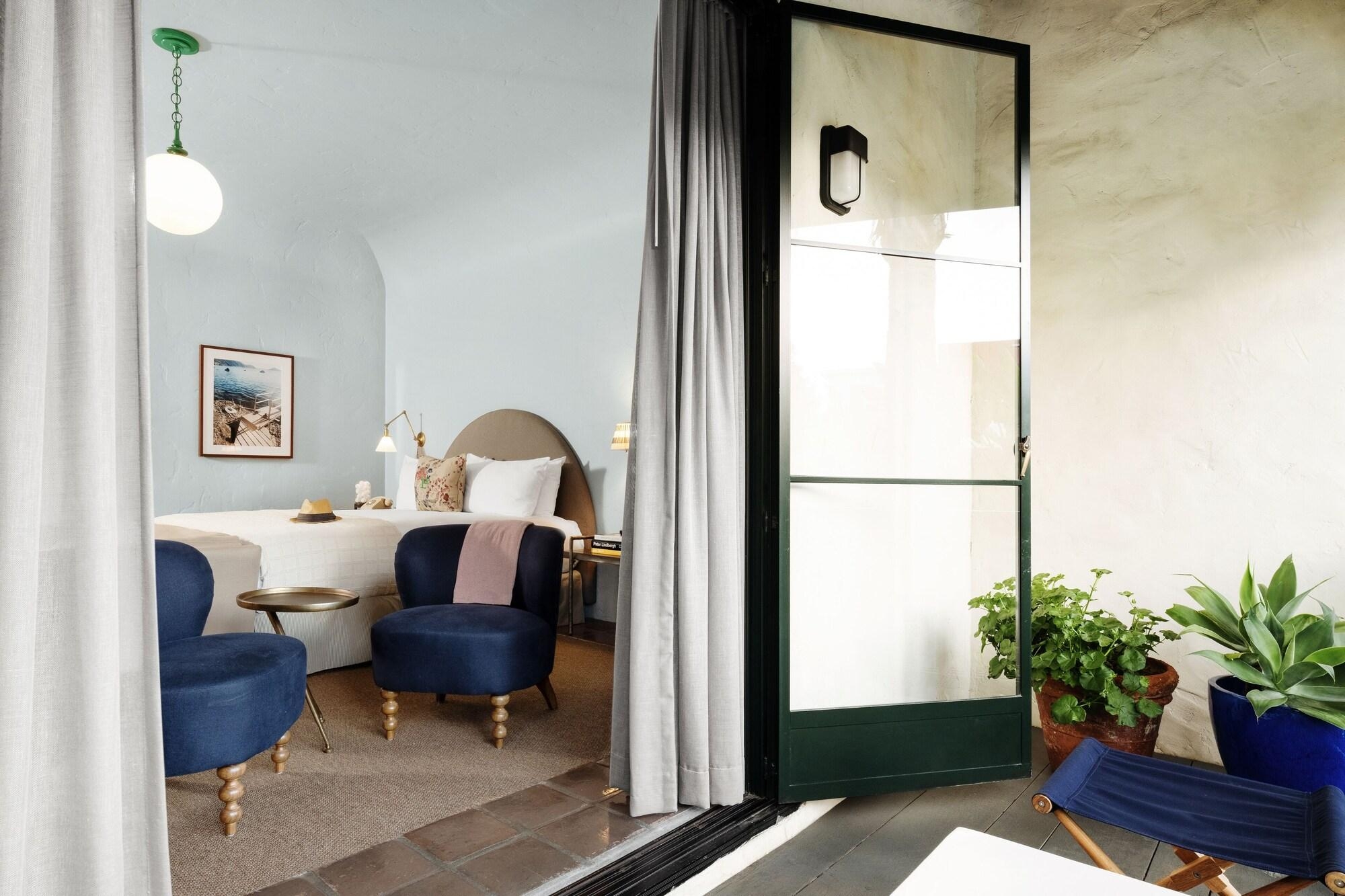 Spanish Garden Inn