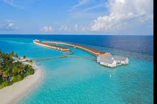 The Standard Huruvalhi Maldives